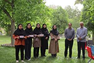 تقدیر از  خانواده های باشکوه به مناسبت هفته ملی جمعیت