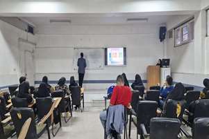 برگزاری کارگاه آموزشی «تفسیر پایه نوار قلب» در دانشکده