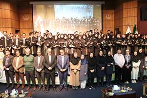 آیین دانش‌آموختگی ۱۲۰ دانشجوی ورودی ۱۴۰۰ دانشکده پرستاری و مامایی حضرت فاطمه‌(س) 