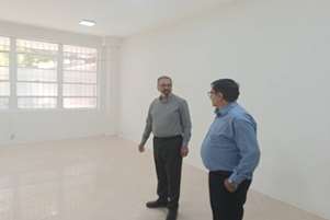 بازدید رئیس و معاون پشتیبانی دانشکده از روند اجرای پروژه بهسازی کلاسهای درس و لابی دانشکده