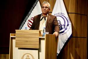 مشاور عالی رییس دانشگاه علوم پزشکی شیراز در آیین دانش‌آموختگی دانشکده پرستاری و مامایی حضرت فاطمه‌(س): دانش‌آموختگان پرستاری و مامایی؛ یکی از حلقه‌های مؤثر نظام سلامت / قدردانی از خانواده‌ها و تأکید بر به‌روزرسانی دانش